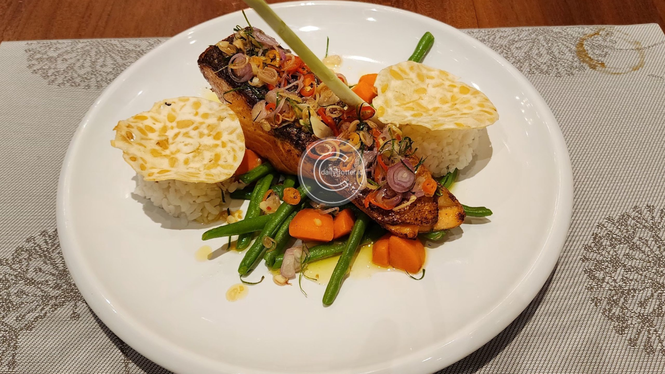 Ikan Salmon Sambal Matah