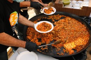 Paella: Hidangan Tradisional Spanyol